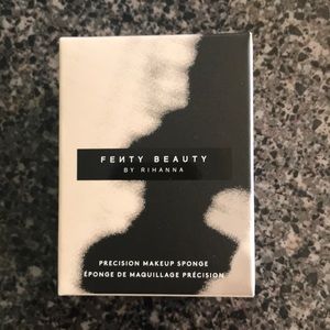Fenty Beauty Makeup Sponge